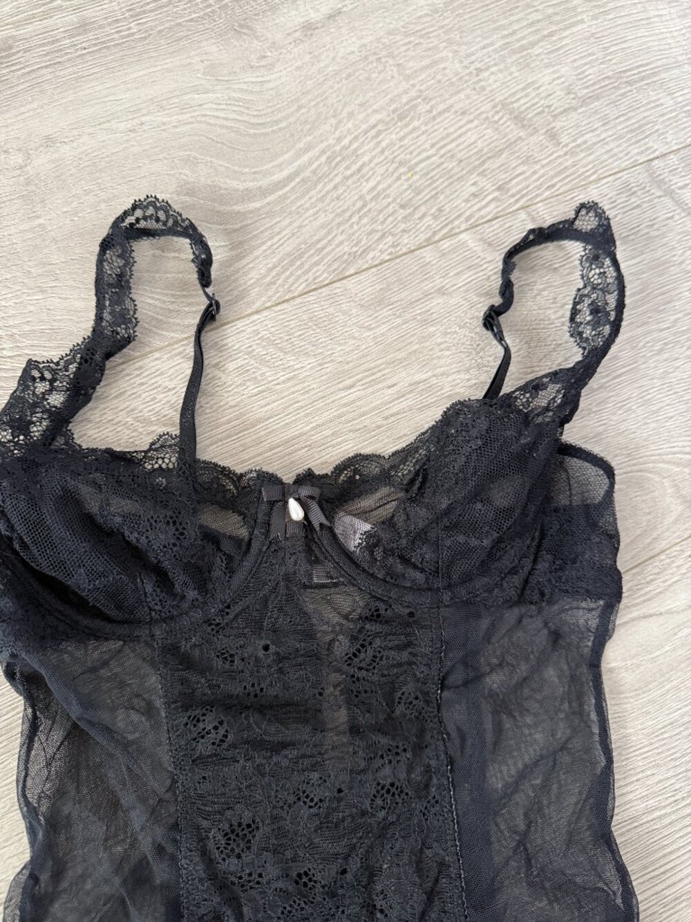 Victoria’s Secret Black Sheer Lace Teddy Bodysuit Lingerie 34B - Picture 2 of 12